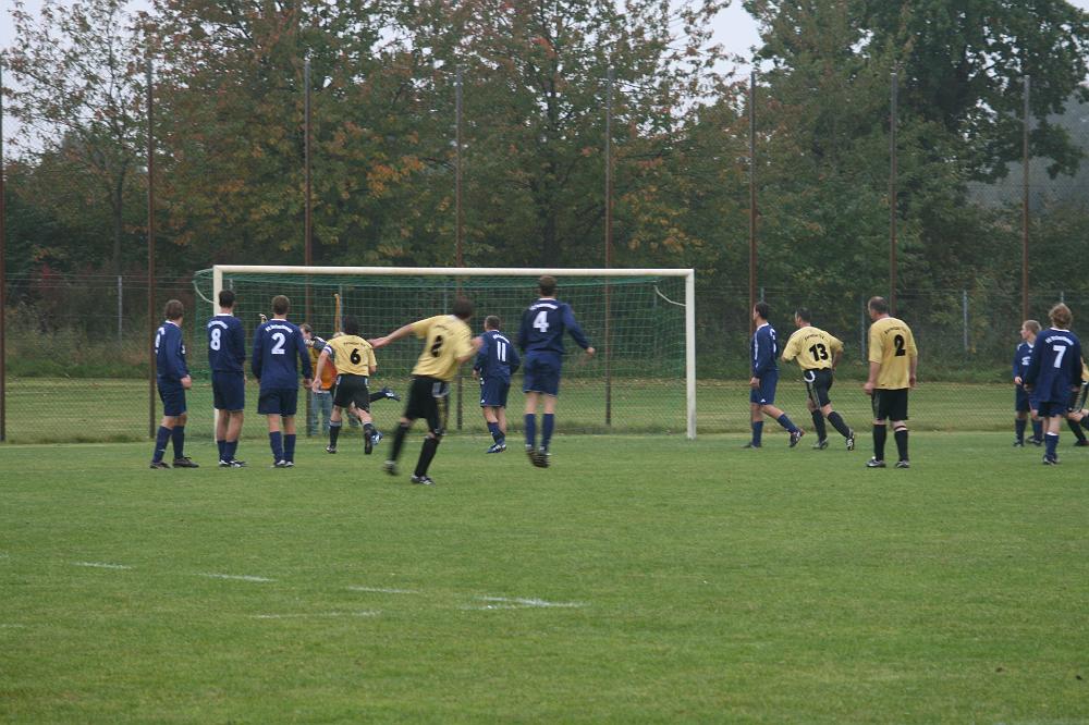 FC Scharbeutz - SSV 2. Herren 3-2 054.jpg